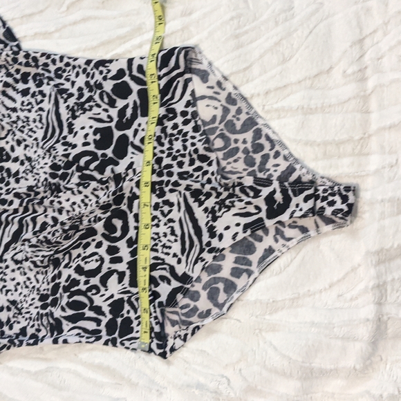 💜Animal Print Surplice Bodysuit💜 - Picture 11 of 11